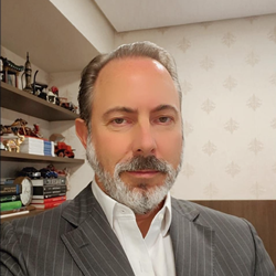 Marcio Fernando Boff